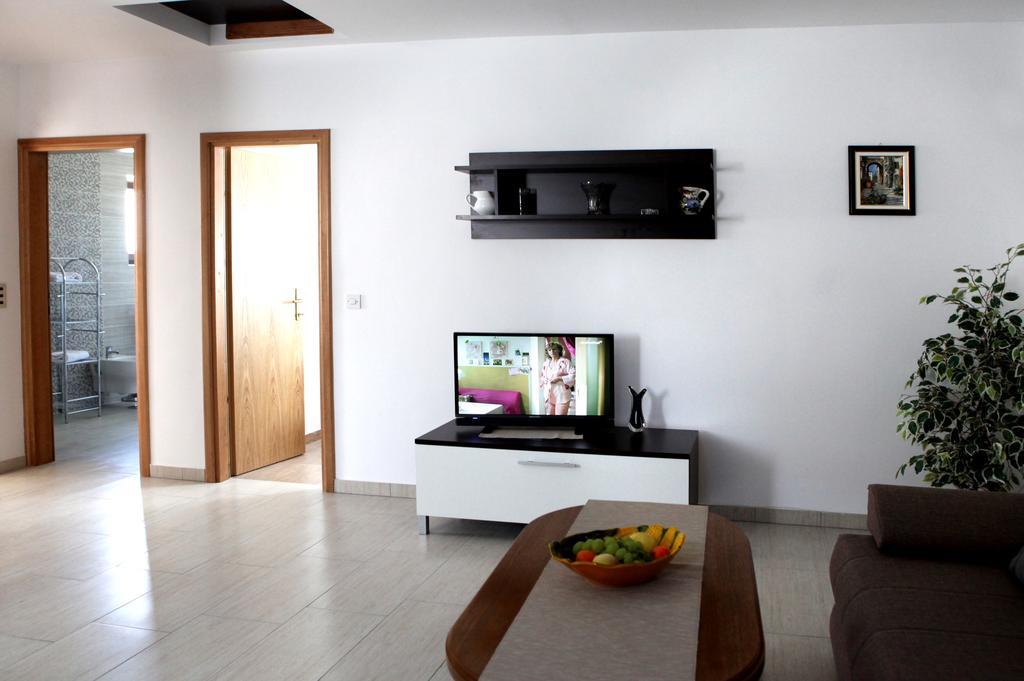 Apartments Marina-Mare Porec Ngoại thất bức ảnh